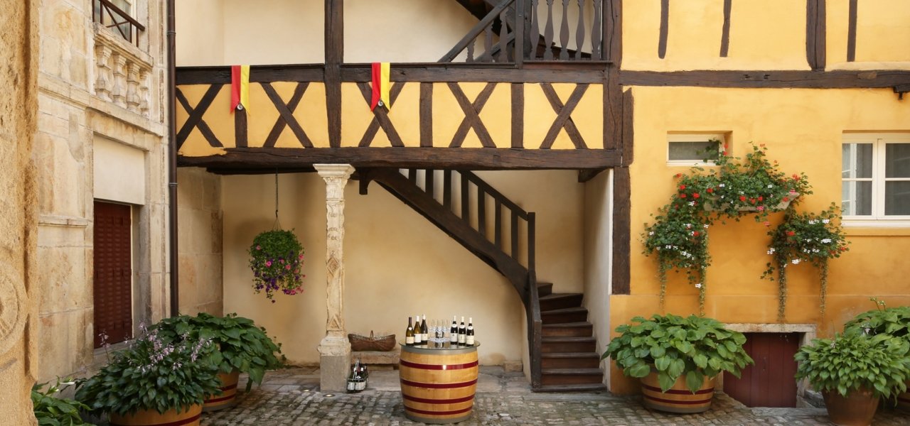 Luxury hotel in burgundy - Hotel Le Cep & Spa Marie de Bourgogne - Wine Paths